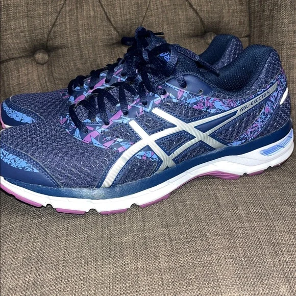 Asics Gel-Excite 4 Women's Running Shoes - size 10 - Picture 4 of 11